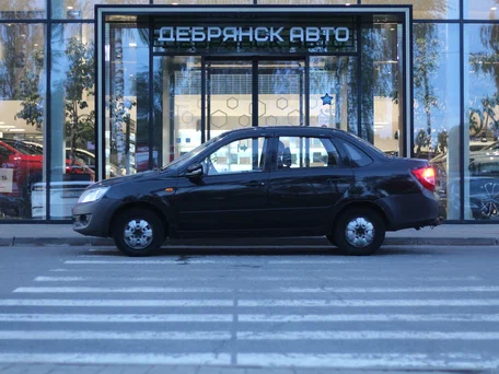 2013 Lada (ВАЗ) Granta I, чёрный, 430000 рублей, вид 2