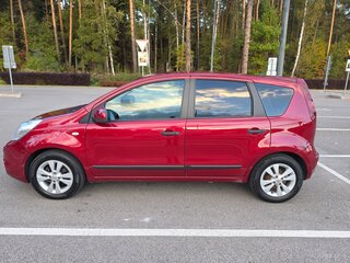 2010 Nissan Note I Рестайлинг, красный, 700000 рублей, вид 4