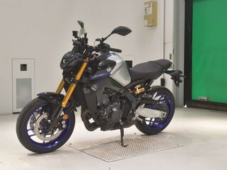 2023 Yamaha MT-09 (FZ-09), серебристый, 1199000 рублей, вид 4