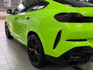 2021 BMW X6 30d III (G06), зелёный, 8900000 рублей, вид 4
