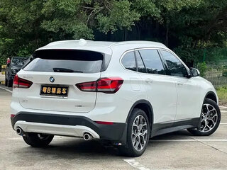 2022 BMW X1 Long 20Li sDrive II (F48) Рестайлинг, белый, 1706000 рублей, вид 3