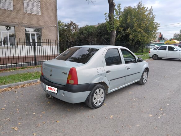 2008 Renault Logan I, серый - вид 2