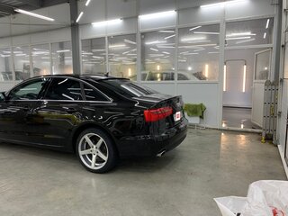 2014 Audi A6 IV (C7), чёрный, 1500000 рублей, вид 3