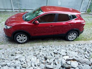 2017 Nissan Qashqai II, красный, 2030000 рублей, вид 3
