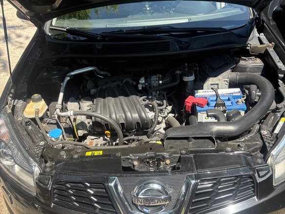 2011 Nissan Qashqai I Рестайлинг, чёрный, 780000 рублей - вид 9