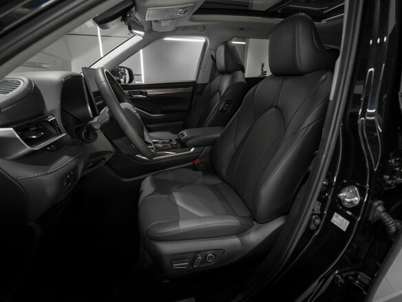 2026 Toyota Highlander IV (XU70), чёрный, 5600000 рублей - вид 8