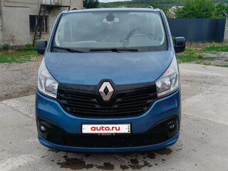 2017 Renault Trafic III, синий, 2100000 рублей, вид 2