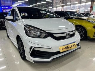 2022 Honda Fit IV, белый, 1180999 рублей, вид 3
