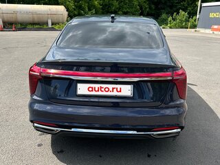 2024 Hongqi H5 II, коричневый, 6800000 рублей, вид 3