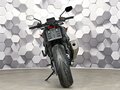 2024 KTM 990 Duke, серый, 1299000 рублей - вид 5