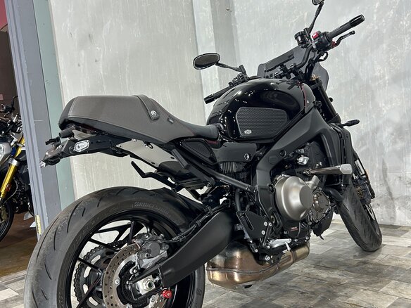 2023 Yamaha XSR900, чёрный, 1065000 рублей - вид 7