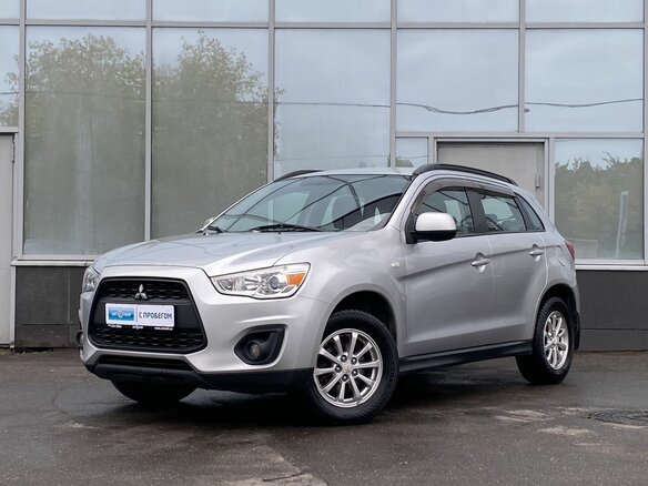 2013 Mitsubishi ASX I, серебристый, 619000 рублей