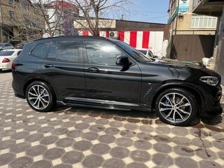 2018 BMW X3 30d xDrive III (G01), чёрный, 3350000 рублей, вид 4