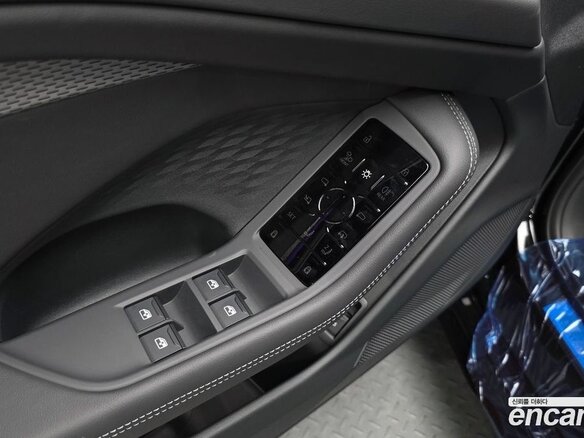 2026 Audi A6 VI (C9), чёрный, 10255000 рублей - вид 18