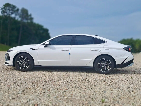 2023 Hyundai Sonata VIII (DN8) Рестайлинг, белый, 2700000 рублей - вид 7