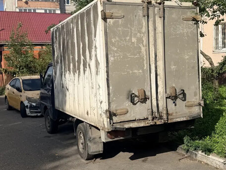 2008 Hyundai H100, синий, 370000 рублей, вид 4