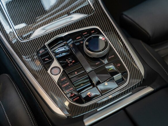 2026 BMW X5 M60i IV (G05/G18) Рестайлинг, чёрный, 18490000 рублей - вид 20