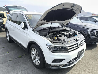 2017 Volkswagen Tiguan II, белый, 1550000 рублей, вид 2