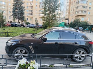 2014 Infiniti QX70, чёрный, 2000000 рублей, вид 4