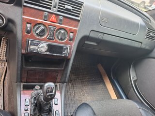 1997 Mercedes-Benz C-Класс 180 I (W202) Рестайлинг, синий, 280000 рублей, вид 4