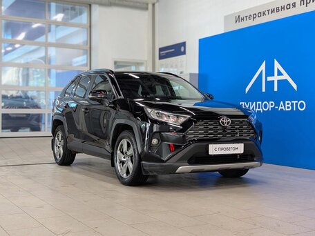Toyota RAV4 V (XA50)