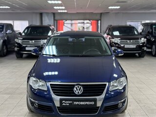 2010 Volkswagen Passat B6, синий, 585000 рублей, вид 2