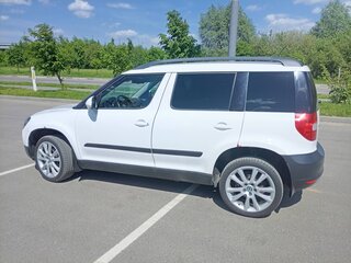 2012 Skoda Yeti I, белый, 970000 рублей, вид 5