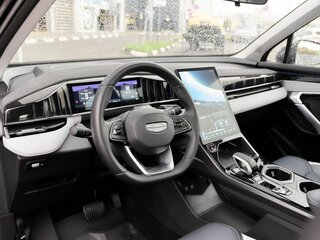 2024 Geely Atlas II, чёрный, 2548000 рублей, вид 5