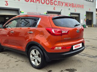 2013 Kia Sportage III, оранжевый, 1580000 рублей, вид 5