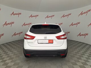 2017 Nissan Qashqai II, белый, 1410000 рублей, вид 4