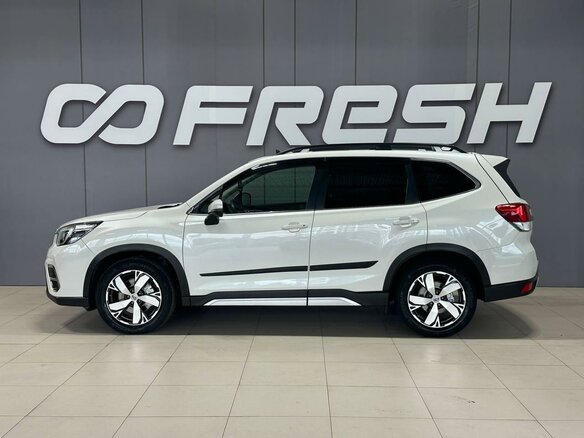 2019 Subaru Forester V, белый, 2830000 рублей - вид 3