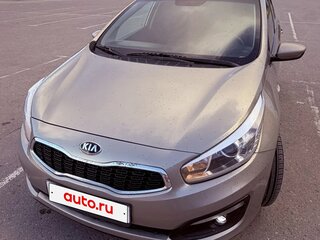 2015 Kia Ceed II Рестайлинг, серебристый, 1120000 рублей, вид 3