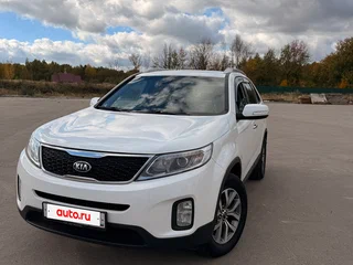 2019 Kia Sorento II Рестайлинг, белый, 2000000 рублей, вид 1