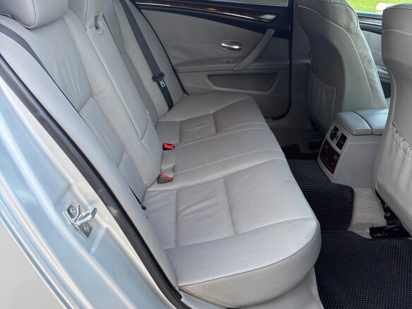 2008 BMW 5 серии 528i V (E60/E61) Рестайлинг, серый - вид 32