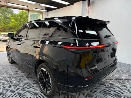 2026 Toyota bZ3X 58.3 kWh, чёрный, 2650000 рублей, вид 4