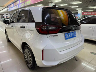 2023 Honda Fit Crosstar IV Рестайлинг, белый, 1214017 рублей, вид 5