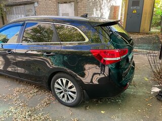 2017 Kia Ceed II Рестайлинг, чёрный, 1500000 рублей, вид 4