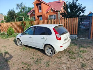 2010 Lada (ВАЗ) Kalina I, белый, 385000 рублей, вид 2