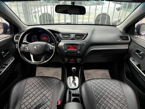 2012 Kia Rio 4-speed III, синий, 800000 рублей - вид 11