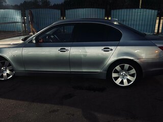 2003 BMW 5 серии 525i V (E60/E61), серый, 870000 рублей, вид 3