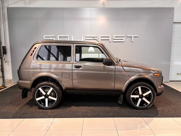 2020 Lada (ВАЗ) 2121 (4x4) I Рестайлинг (2020), коричневый - вид 2