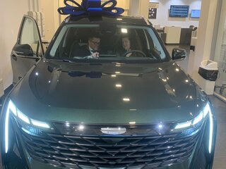 2024 Geely Atlas II, зелёный, 3600000 рублей, вид 4