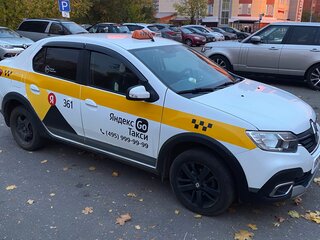 2019 Renault Logan Stepway II Рестайлинг, белый, 800000 рублей, вид 2