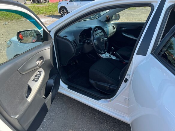 2008 Toyota Corolla AMT X (E140, E150), белый - вид 10