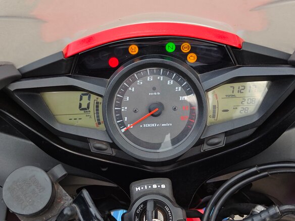 2012 Honda VFR 1200, красный, 950000 рублей - вид 6