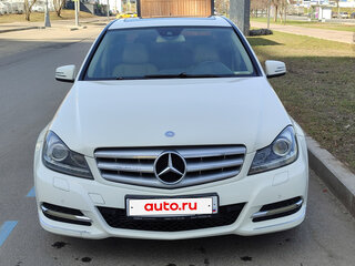 2011 Mercedes-Benz C-Класс 200 III (W204) Рестайлинг, белый, 1340000 рублей, вид 2