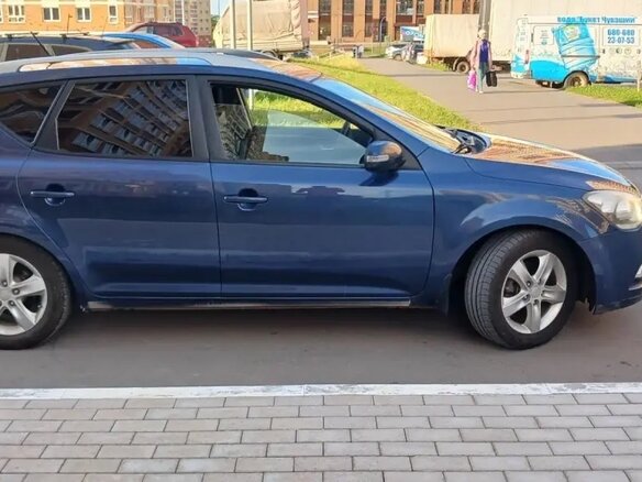 2011 Kia Ceed I Рестайлинг, синий, 590000 рублей - вид 4