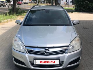 2008 Opel Astra H Рестайлинг, серебристый, 550000 рублей, вид 1