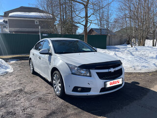 2011 Chevrolet Cruze I, белый, 450000 рублей, вид 3
