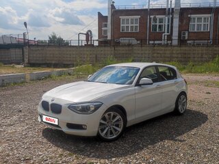 2013 BMW 1 серии 116i II (F20/F21), белый, 900000 рублей, вид 3